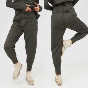 OFFLINE by Aerie The Hugger Jogger in Dark Space Dye